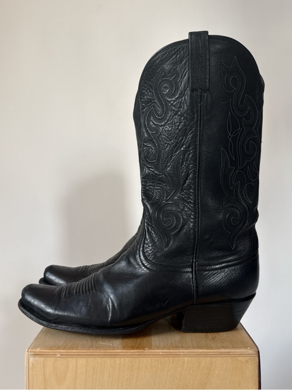 Lucchese Classic Black Leather Western Cowboy Boots